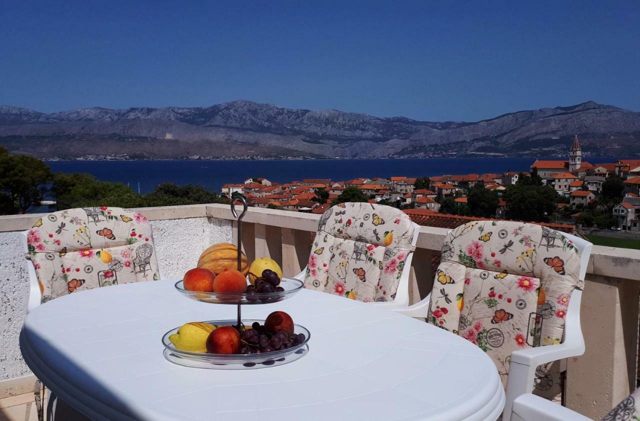 Panorama Postira Apartments Экстерьер фото
